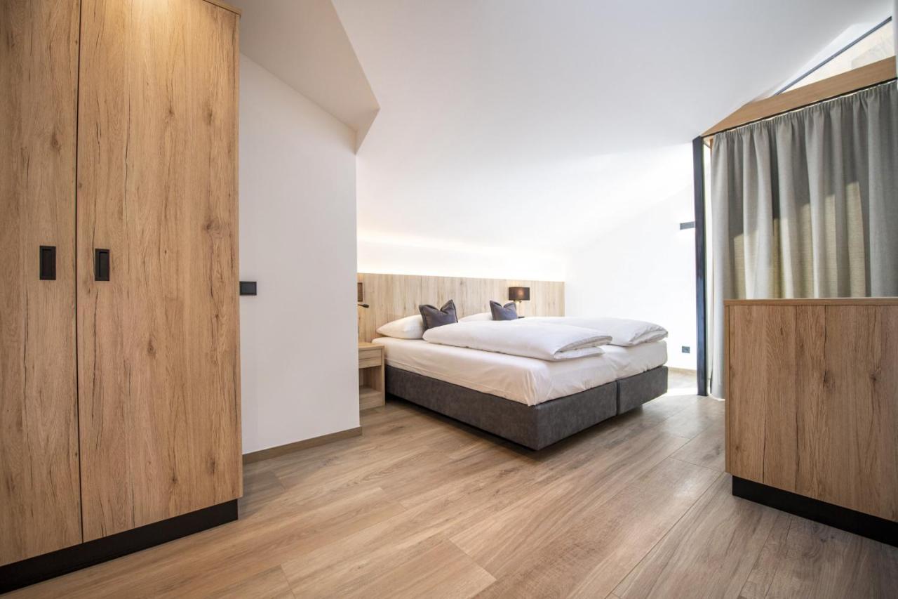 Apartments Dami Ортізеї Екстер'єр фото