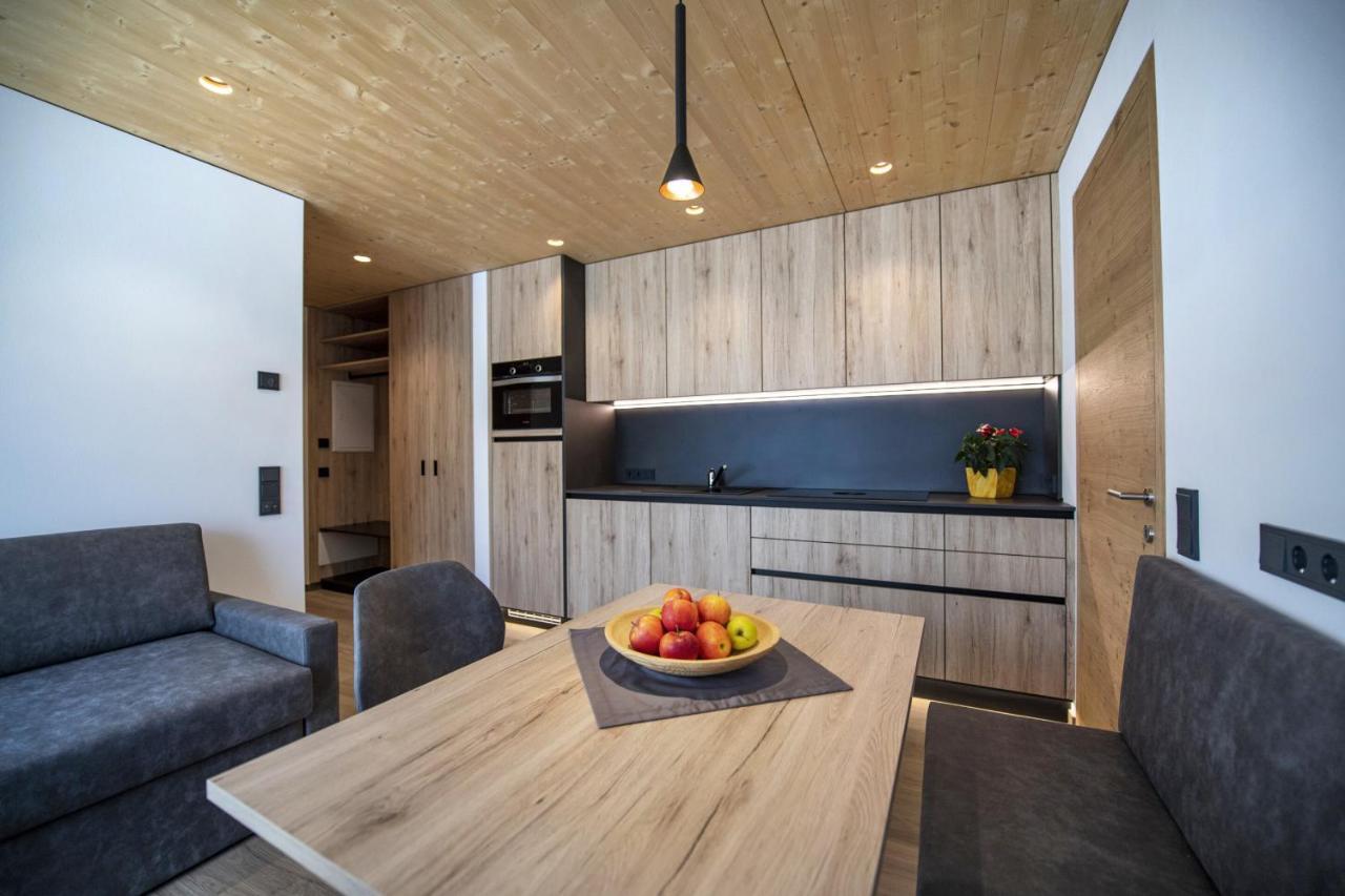 Apartments Dami Ортізеї Екстер'єр фото