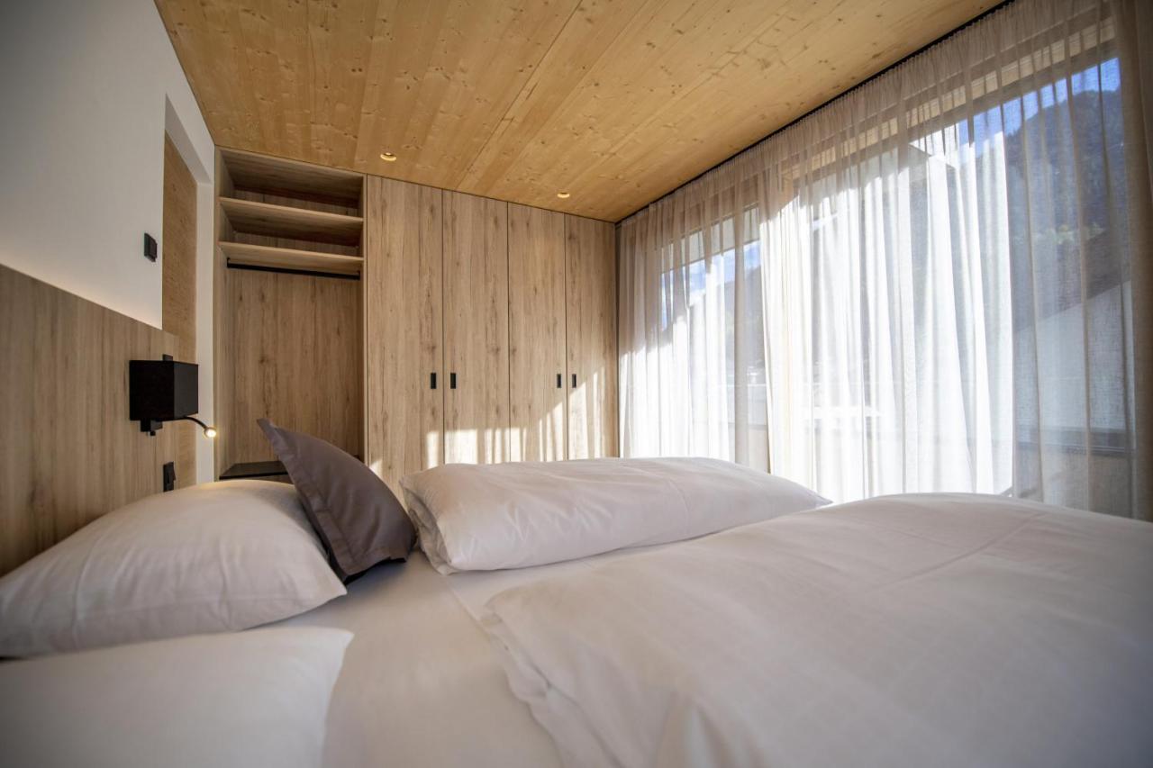 Apartments Dami Ортізеї Екстер'єр фото