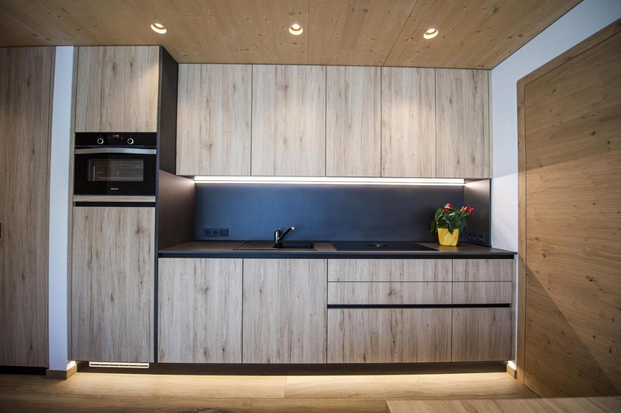 Apartments Dami Ортізеї Екстер'єр фото